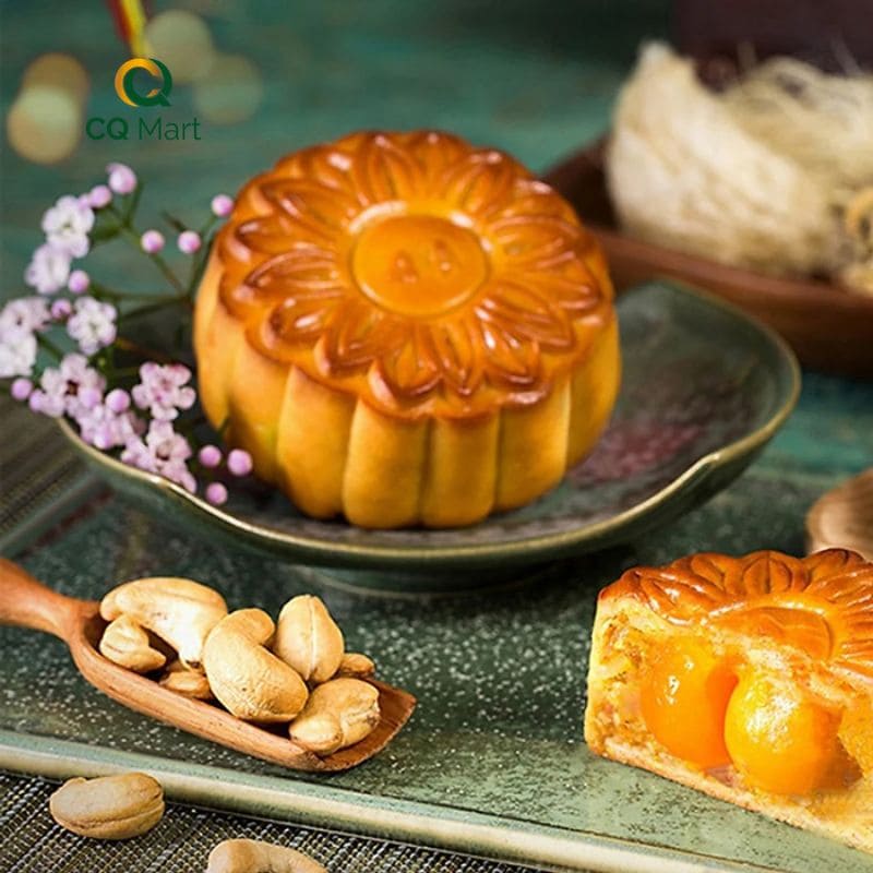 Bánh trung thu thập cẩm gà quay vi cá yến sào
