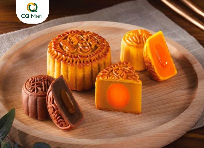 Ăn bánh trung thu có tốt không? Có gây nóng, nổi mụn?