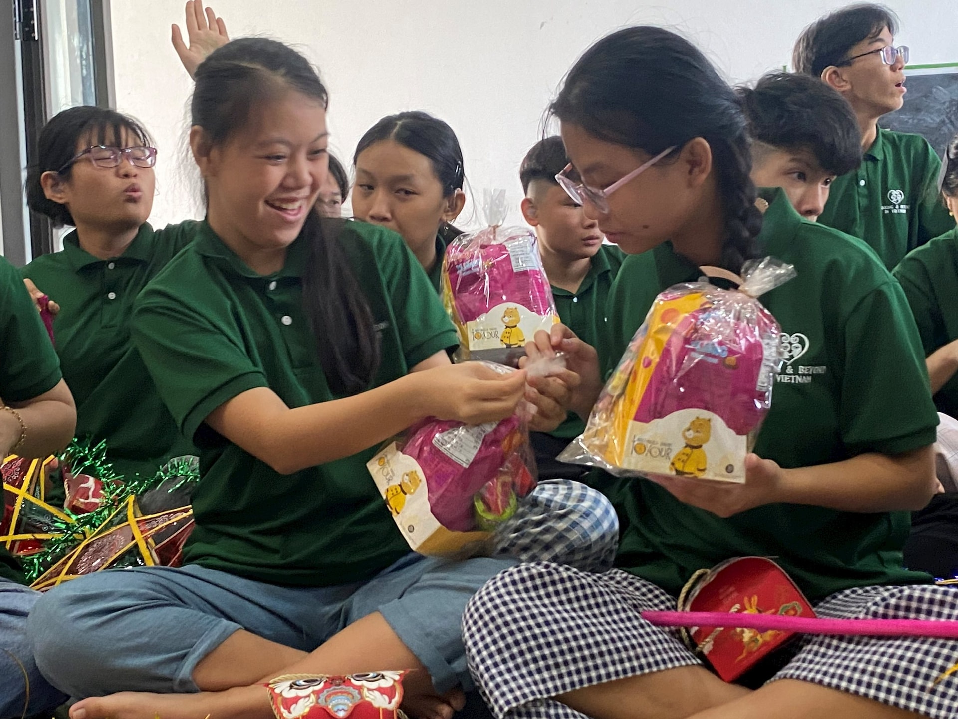 Gợi ý tặng quà Trung thu cho trẻ em khuyết tật ý nghĩa