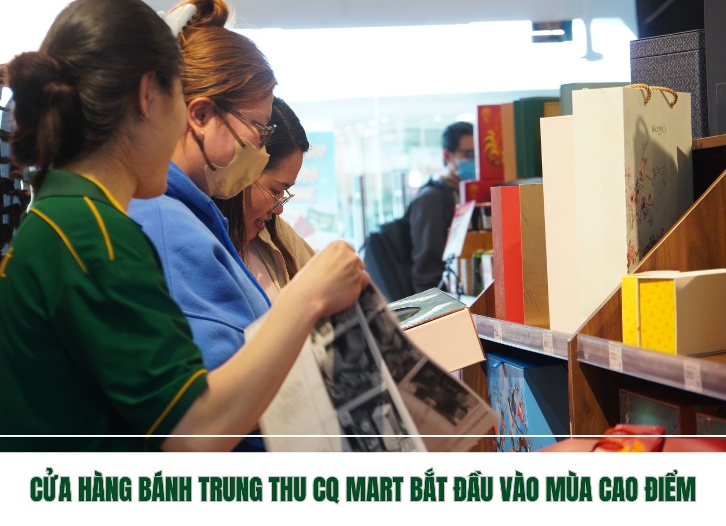 Không khí cửa hàng mùa Trung Thu 2026 tại Bánh Trung Thu CQ Mart